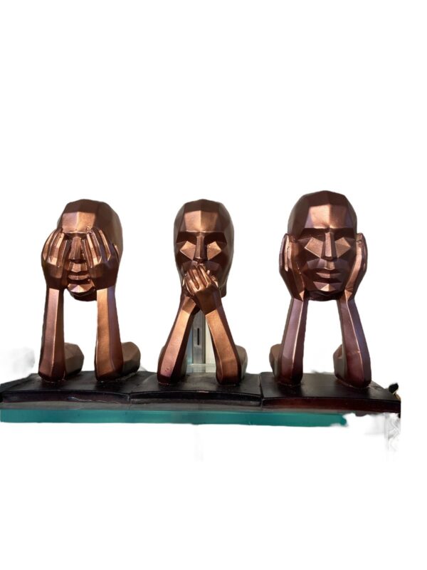 3 face Gandhi