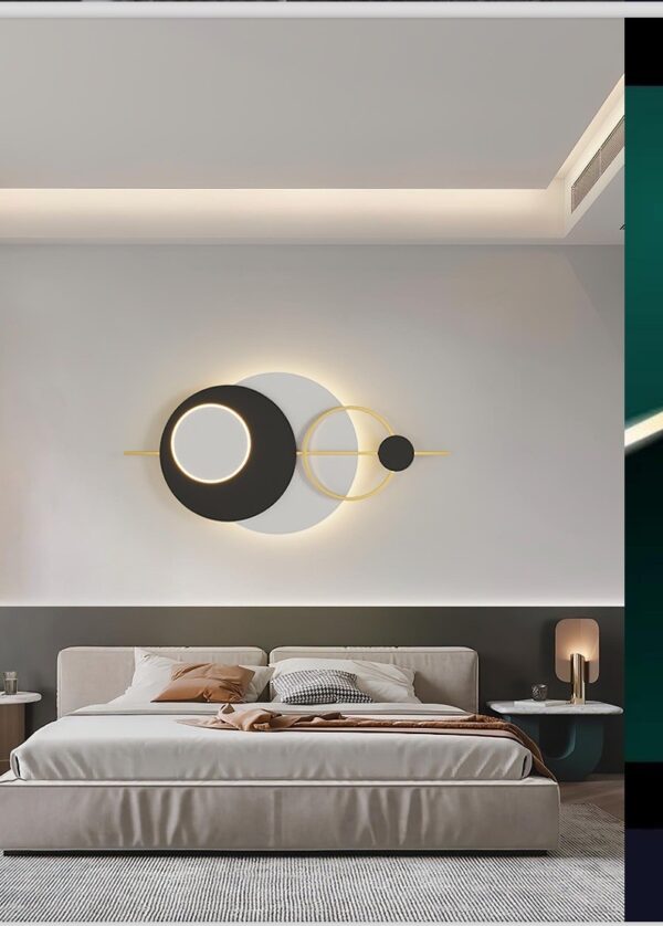 SP 213 B Decorative Art Piece